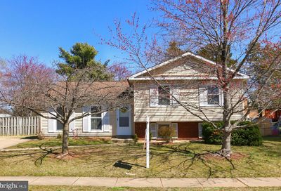 1218 Summerfield Drive Herndon VA 20170