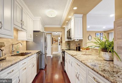 1401 N Rhodes Street 205 Arlington VA 22209