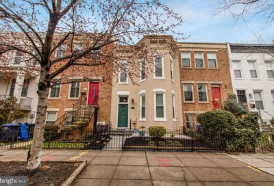 746 13th Street SE Washington DC 20003