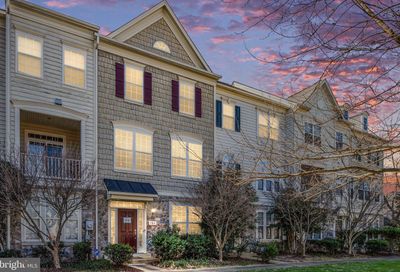 704 Redgate Lane Woodbridge VA 22191