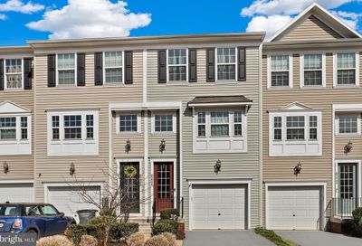 8224 Heritage Crossing Court Manassas VA 20109