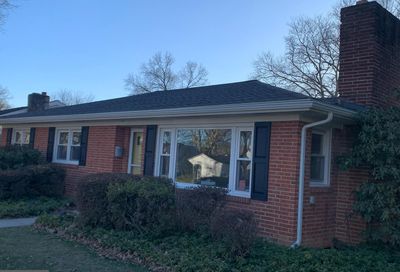 43 Oak Lane Hershey PA 17033