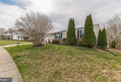 111 N Harrison Road Sterling VA 20164