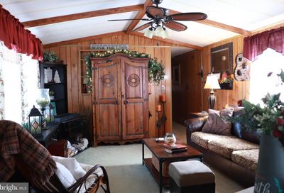 232 Yankee Road #31 Quakertown PA 18951