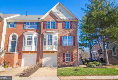 11545 Laurel Lake Square Fairfax VA 22030
