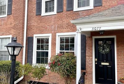 3077 S Woodrow Street Arlington VA 22206