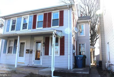 27 Race Street Highspire PA 17034