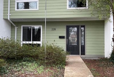 228 Greenfield Court Sterling VA 20164