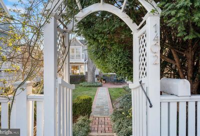 1402 Mount Vernon Avenue Alexandria VA 22301