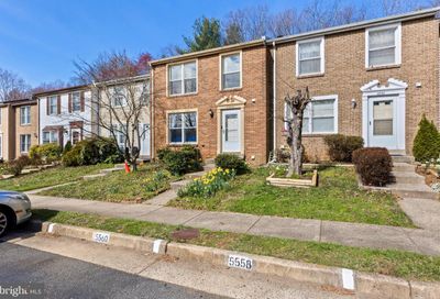5558 Caithness Court Fairfax VA 22032