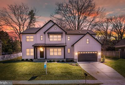 413 Cynthia Lane NE Vienna VA 22180