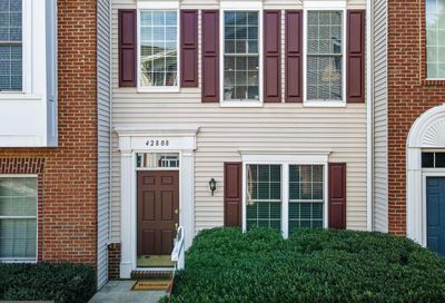 42808 Longworth Terrace Chantilly VA 20152
