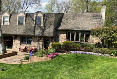1241 Emma Lane Warminster PA 18974