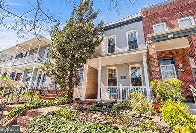 557 15th Street SE Washington DC 20003