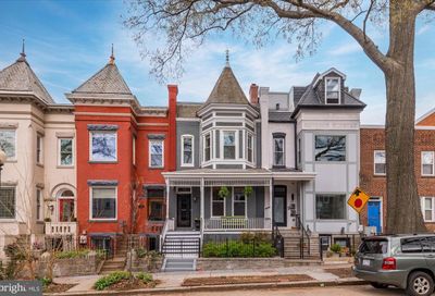 42 Quincy Place NE Washington DC 20002