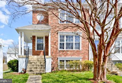 7100 Dewdrop Way Clinton MD 20735