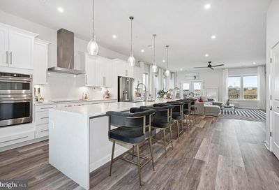 16204 Connors Way 62 Derwood MD 20855