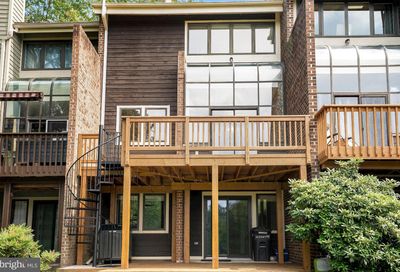 10987 Thrush Ridge Road Reston VA 20191