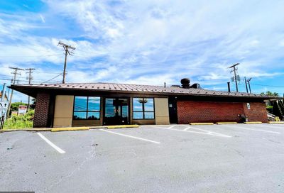 1642 Old Philadelphia Pike Lancaster PA 17602