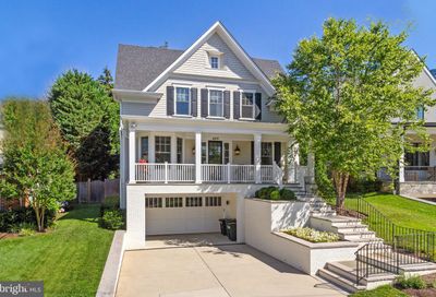 4819 Wellington Drive Chevy Chase MD 20815