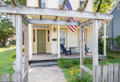 626 High Street Chestertown MD 21620