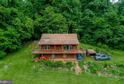 20551 Trappe Road Upperville VA 20184