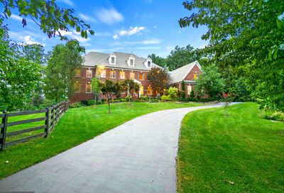 40715 Newton Place Leesburg VA 20175
