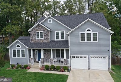 10814 Woodhaven Drive Fairfax VA 22030