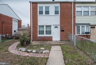2040 Kelmore Dundalk MD 21222