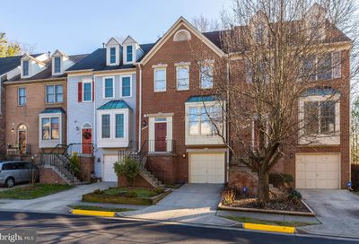 6385 English Ivy Way Springfield VA 22152