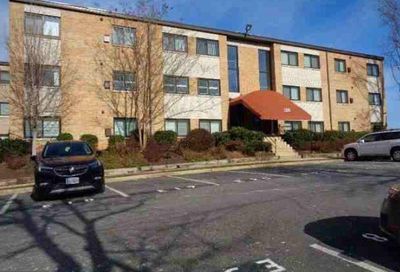 3320 S 28th Street 403 Alexandria VA 22302