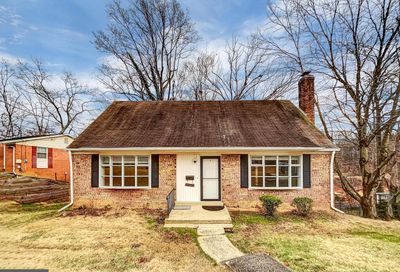5527 Eastbourne Drive Springfield VA 22151