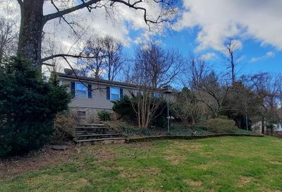 527 Rome Beauty Drive Linden VA 22642