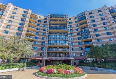 8340 Greensboro Drive 412 Mclean VA 22102