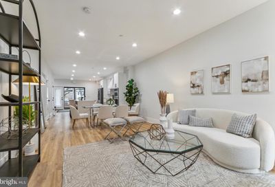 726 Kenyon St Unit 2 NW Washington DC 20010