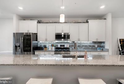 45423 Englewood Way California MD 20619