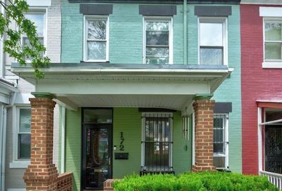 172 Uhland Terrace NE Washington DC 20002