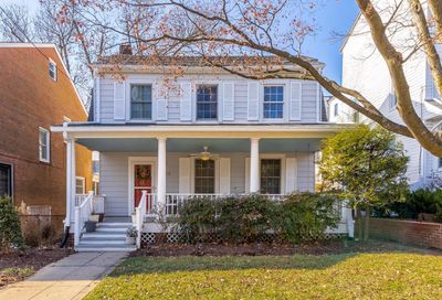 5018 42nd Street NW Washington DC 20016