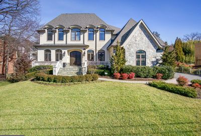 1131 Buchanan Street Mclean VA 22101