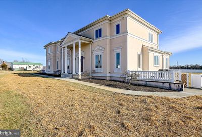 2880 Runneymede Drive Westminster MD 21158