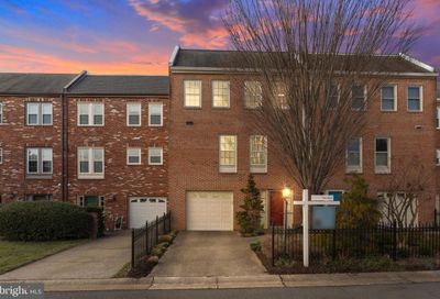 1566 Westmoreland Street Mclean VA 22101
