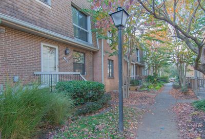 1685 Kenwood Avenue Alexandria VA 22302