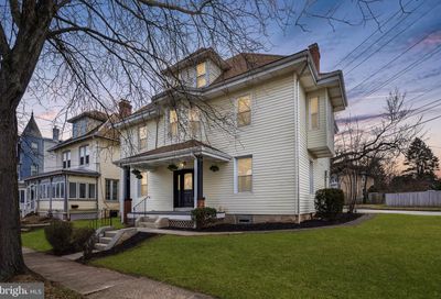 330 4th Avenue Phoenixville PA 19460