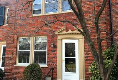 1300 S Barton Street 339 Arlington VA 22204