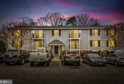 3500 Lochearn Court K Pasadena MD 21122