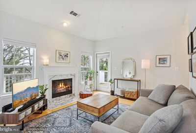 1700 Lake Shore Crest Drive 33 Reston VA 20190