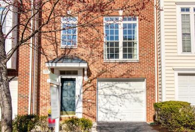 4037 Fairfax Center Hunt Trail Fairfax VA 22030