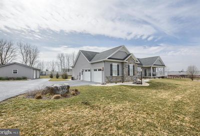 558 Sweetwater Drive Palmyra PA 17078
