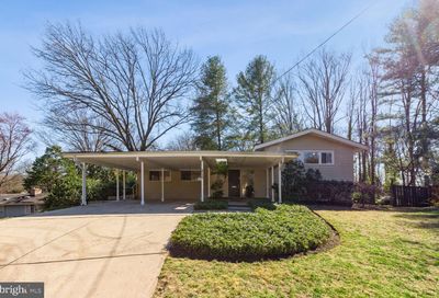 6716 Loring Court Bethesda MD 20817