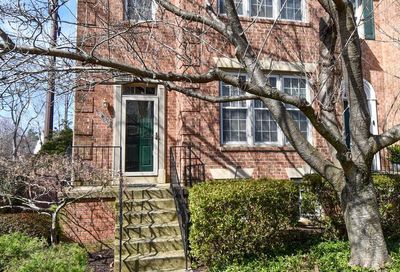 4138 Meadow Field Court Fairfax VA 22033